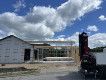 Skræddersyet tilbygning i Hadsten – Erhvervslokale & isoleret garage