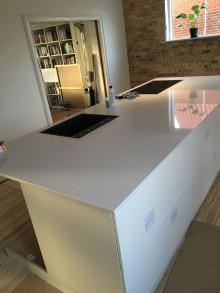 Ombygning og nyt køkken – Fra lukket U til åben koge-ø